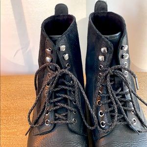 Cole Haan Waterproof Boots 10M